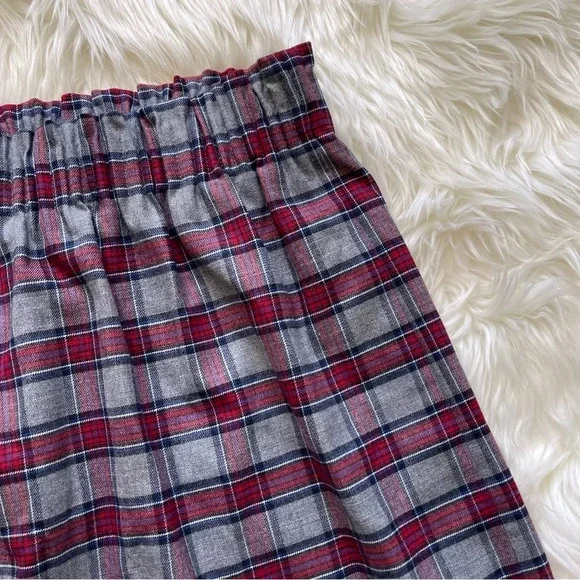 J.Crew Wool Blend Sidewalk Skirt in Plaid - Picture 3 of 5